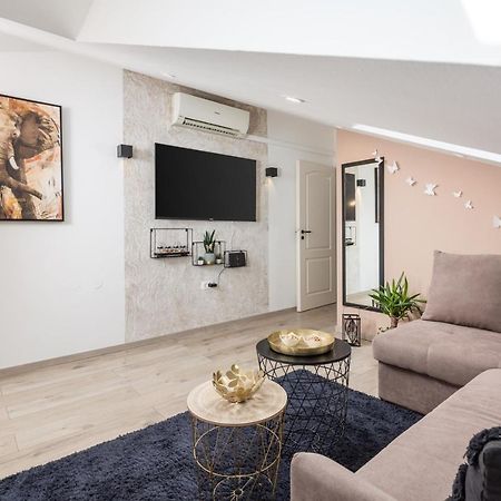 Ferienwohnung Mucho Mas Rijeka Exterior foto
